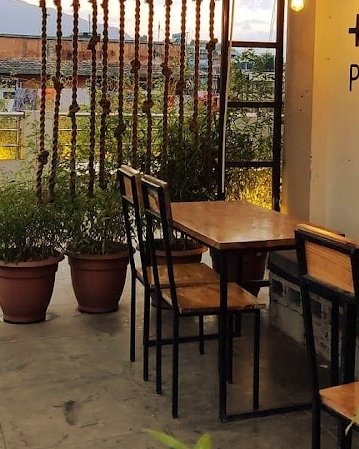 Plus 81 Cafe in Kalopul, Kathmandu - restaurant photo 4