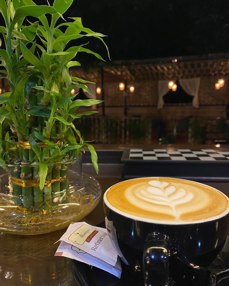 Aayu cafe and restaurant in Budhanilkantha, Kathamndu - restaurant photo 4